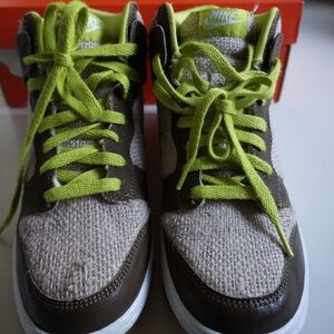 NIKE | NIKE DUNK HIGH GS 'SHREK'